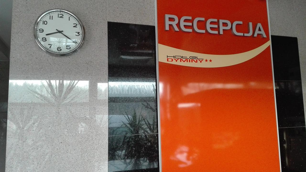 Hotel Dyminy Kielce Luaran gambar
