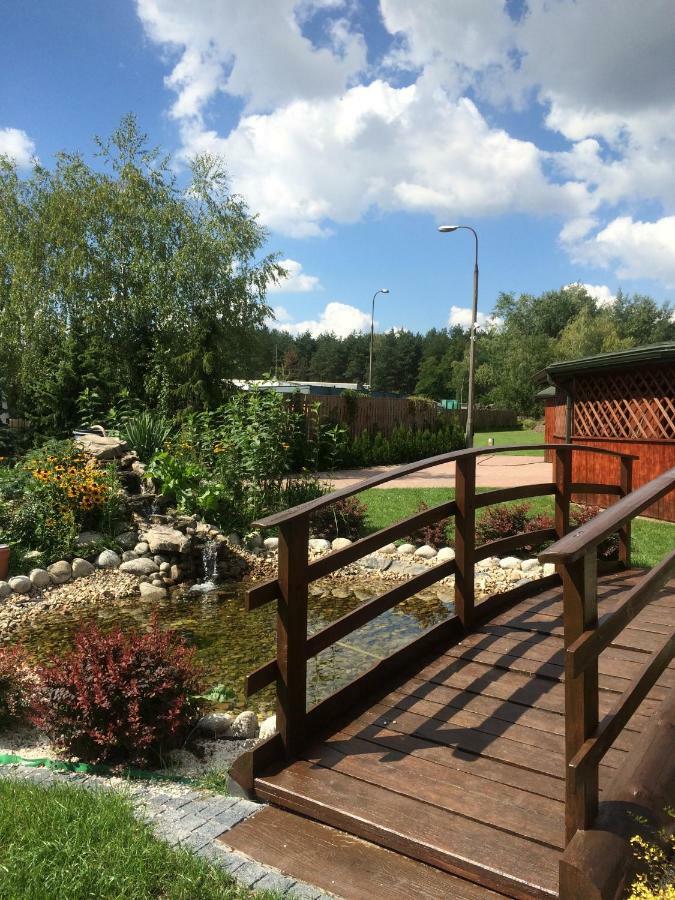 Hotel Dyminy Kielce Luaran gambar